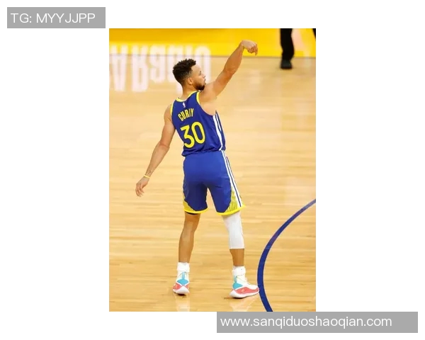 运动聚焦：NBA球员总收入榜单揭晓，斯蒂芬·库里收入7.89亿次席，詹姆斯总收入8.12亿领跑，商业代言收入成关键